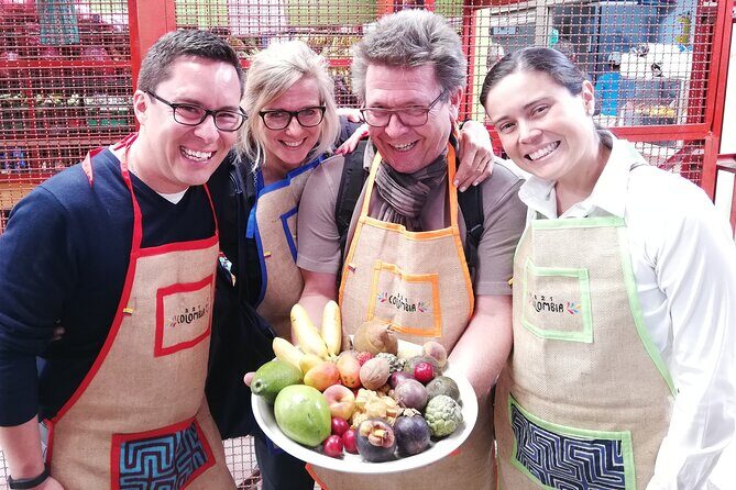 PALOQUEMAO MARKET FOOD TOUR. EXOTIC FRUIT. LOCAL SNACKS. /Min 2 pax - Key things I’d plan around
