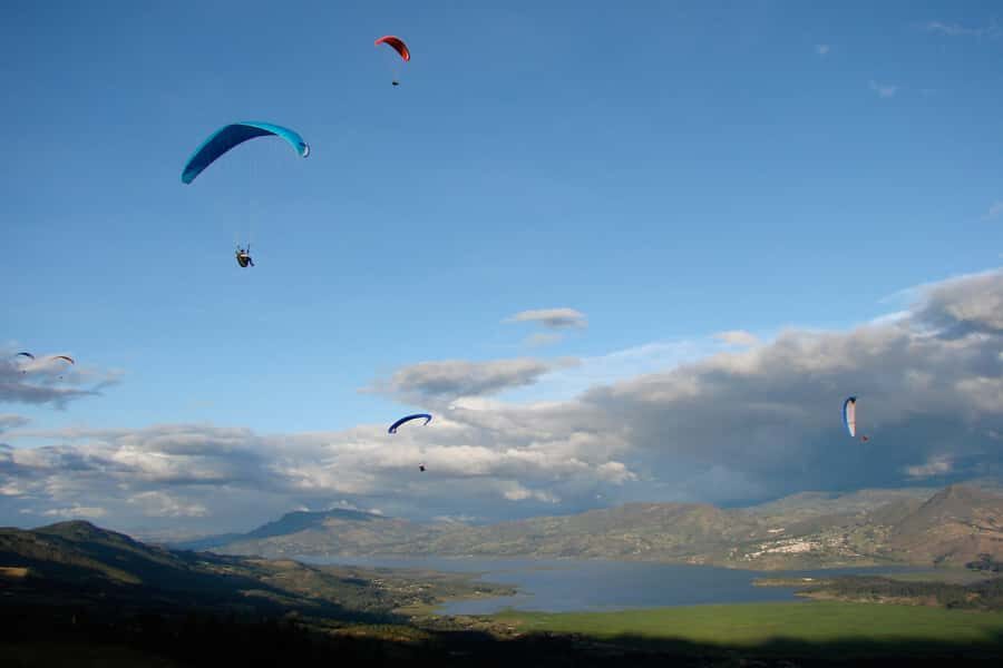 Paragliding Activity with Transfers from Bogota - Photos, Gloves, and the Little Things That Make It Worth Doing