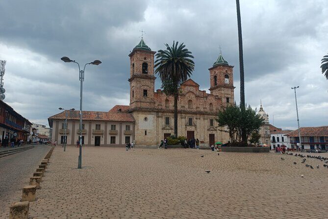 Private and exclusive tour Sal Zipaquirá Cathedral and coffee tasting - Why the Salt Cathedral feels different underground