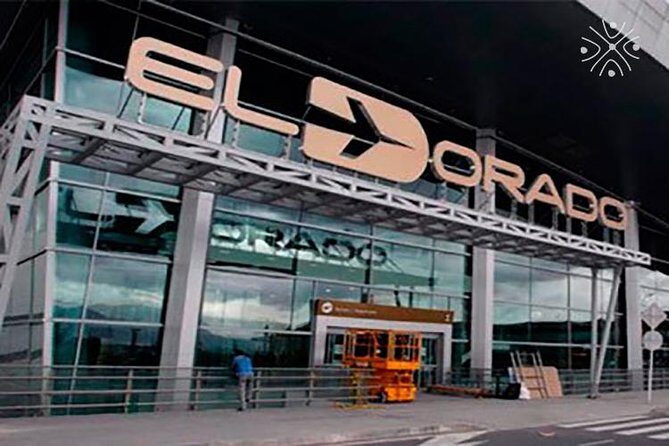 Private Bogota Airport - Hotel Transfer: Safe, Fast, and Reliable - The car: private comfort and luggage limits that make sense