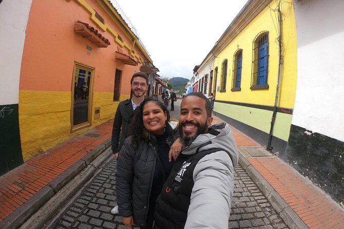Private Bogotá City Experience: Enjoy all Must See Attractions in Bogotá. - Getting There Smoothly: Hotel Pickup and Air-Conditioned Comfort