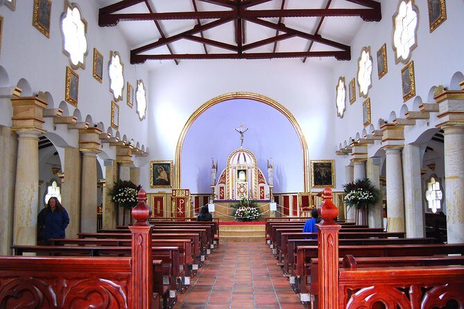 Private Day Trip to Traditional Towns Around Bogotá (9 Hrs.) - Stop 2: Chía for provincial charm and local routines
