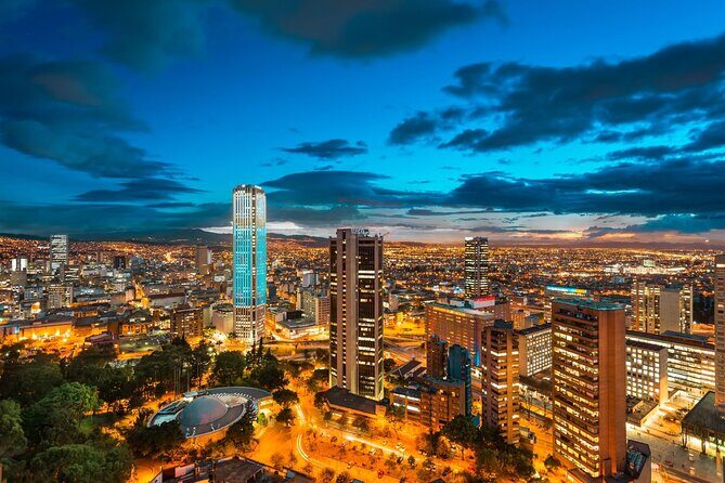Private Driver Service in Bogota: VIP Private Chauffeur - Building Your Day Around Bogotá Stops Like Guatavita and Zipaquirá