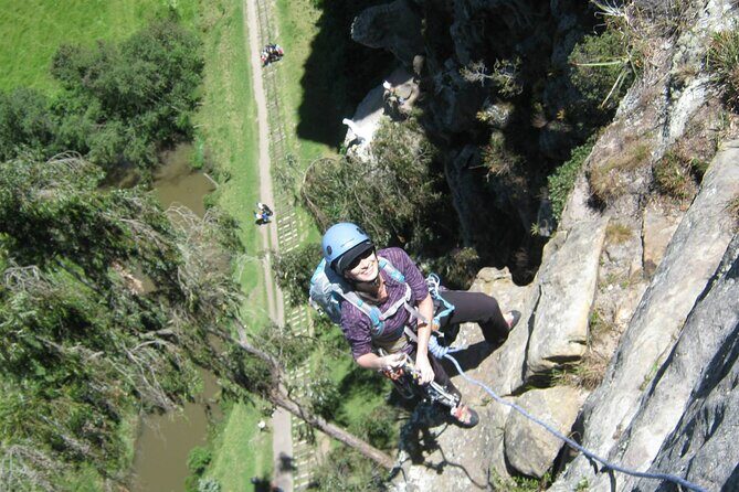 Private Half-day Rock Climbing Experience in the Suesca Rocks - Gear included, and a smart sizing move