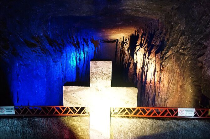 Private Tour of Laguna Guatavita and Zipaquirá Salt Cathedral - Guatavita Town in 20 Minutes: Quick, But Worth It