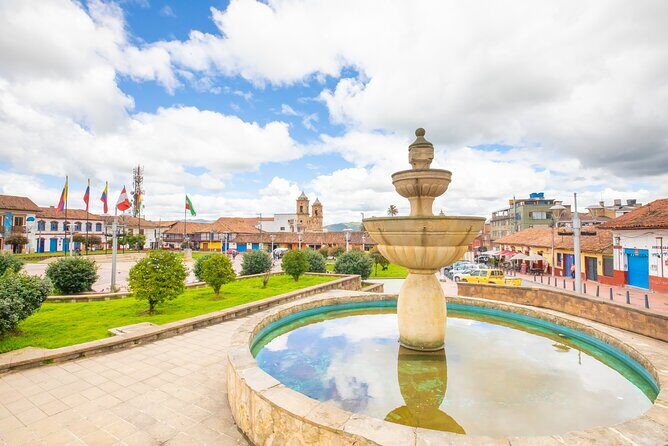 Private Tour: Salt Cathedral and Zipaquirá with Local Experience - Plaza de los Comuneros and the Plaza Mayor area: Bogotá’s downtown with guidance