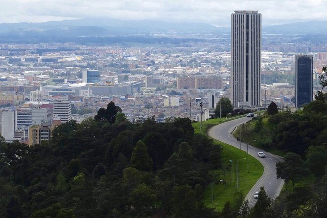 Private Transfer from Bogotá-El Dorado (BOG) Airport to Bogotá City - Meet Your Driver Fast at El Dorado Airport