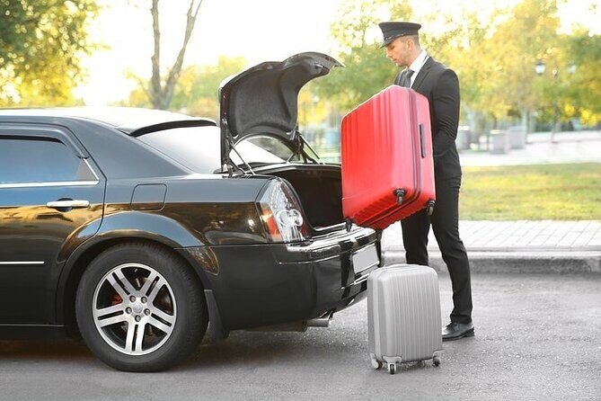 Private Transfer to Bogota Airport (BOG) - Flight Delays and the One-Hour Waiting Buffer