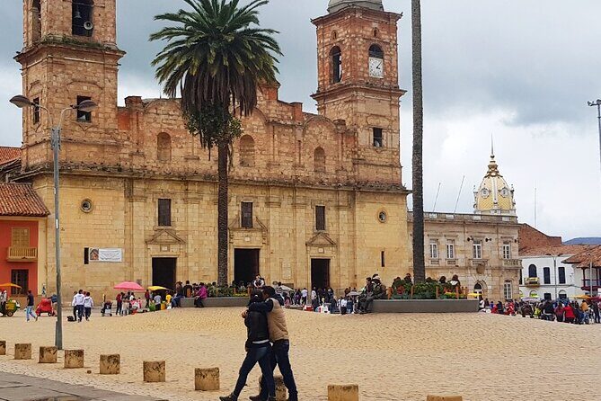 Salt Cathedral and Andrés Carne de Res: Culture and Gastronomy - Key reasons this day works well