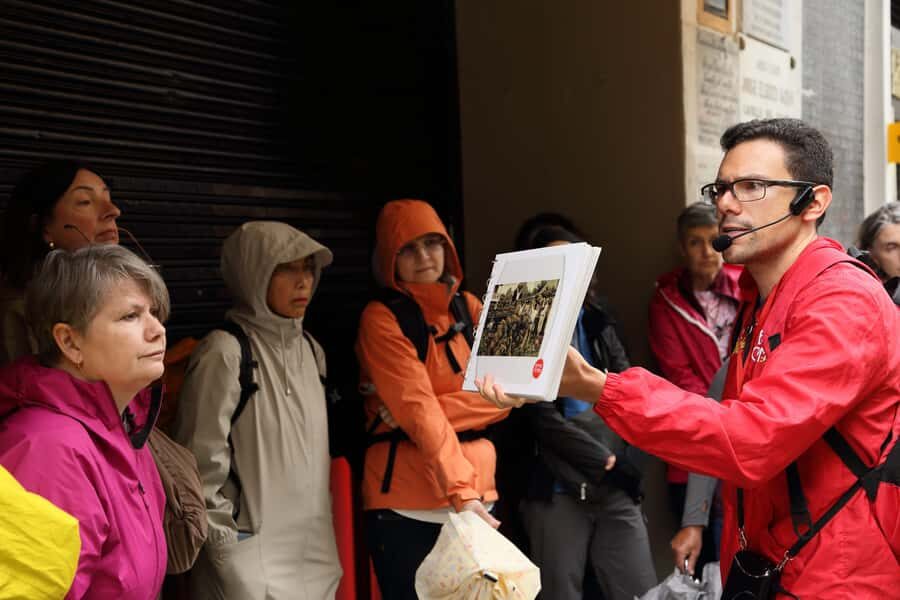 Shared Tour Colombian Conflict War, Drug Trafficking & Peace - Violence Era origins and the power struggle theme