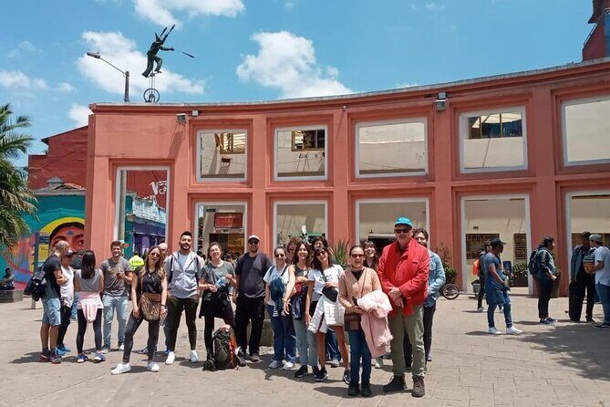 Shared Tour of the Historic Candelaria in Bogotá - Why La Candelaria Feels Like the Best First Day in Bogotá