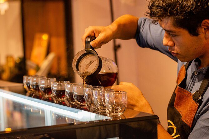Specialty Coffee Tasting in Bogotá, From coffee growers to your cup - Washed, honey, natural, and another washed: what processing changes