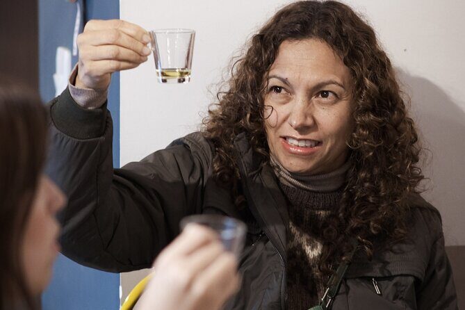 Tasting of Aguardiente and Chocolate Flavors of Colombia - Café González: your base for the 90-minute experience