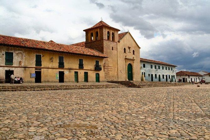 Villa de Leyva Day Trip from Bogota - Pozos Azules (Blue Ponds): The Stop That Looks Like a Photo Filter