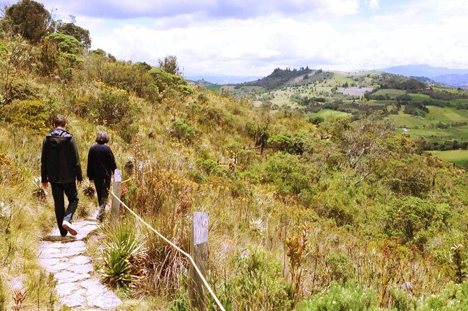 VIP Transfer to Salt Cathedral & Lake Guatavita from Bogota - Laguna de Guatavita: legend, nature, and the altitude factor