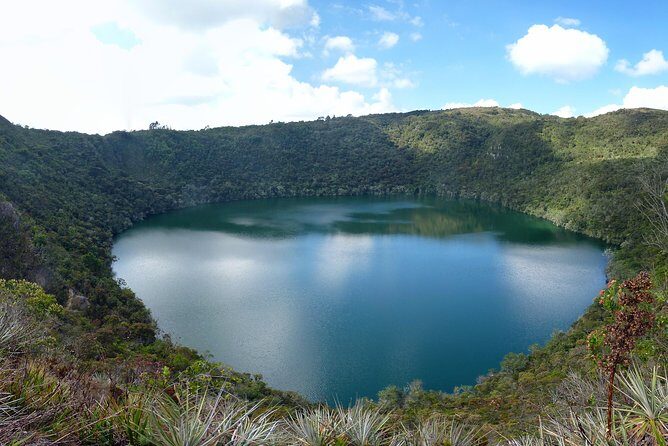 Visit to Zipaquirá & Guatavita Private Tour from Bogotá (9 Hrs.) - Laguna de Guatavita: Muisca Worship and a Secret-Feeling Setting