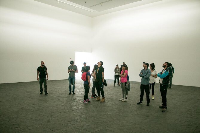 Weaving Peace: Taste and understand what is happening in Colombia - Start at Arte y Pasión Café: the tour’s calm beginning