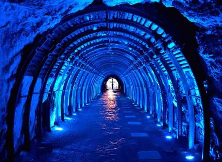 Wonders of Salt: Colombia's Underground Cathedral - Going 180 Meters Down: What the Salt Cathedral Experience Really Feels Like